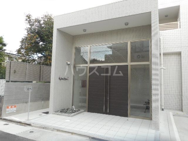 21/24 エントランス