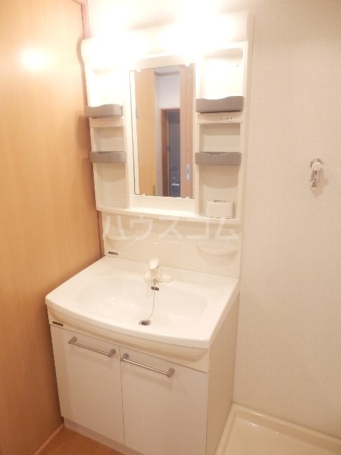 15/28 洗面