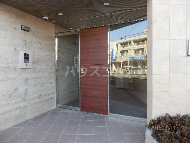 2/8 エントランス