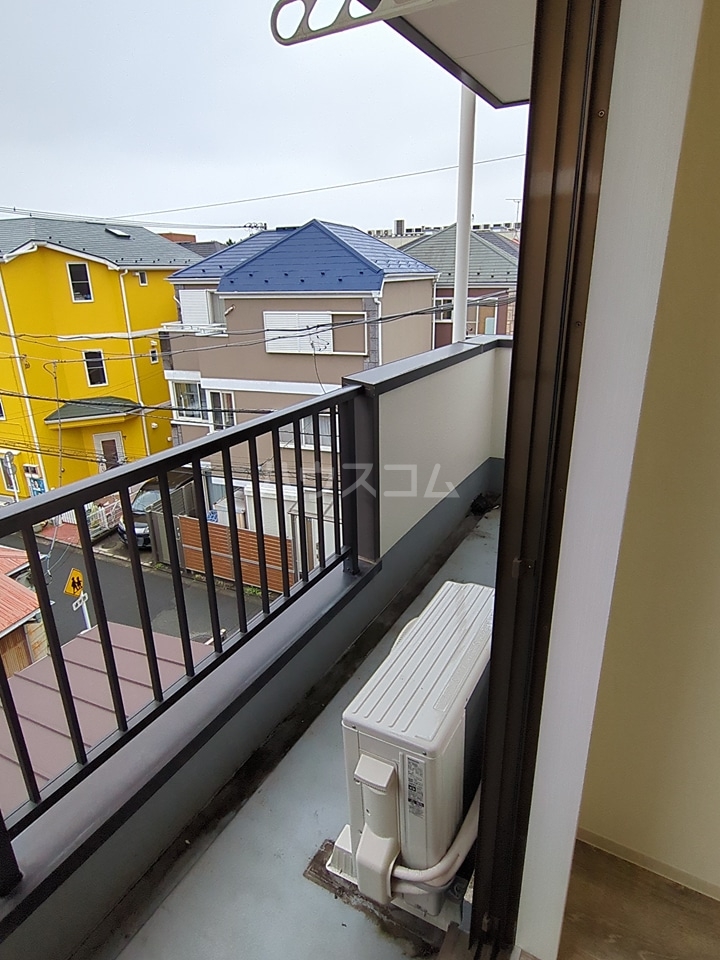25/30 バルコニー
