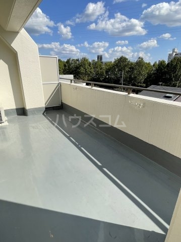 20/30 バルコニー