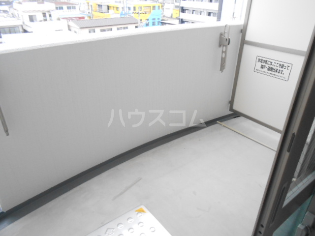 15/28 バルコニー