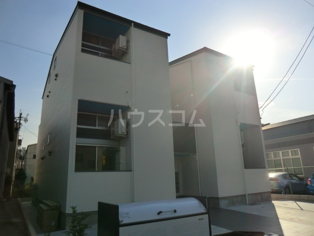 2/30 外観