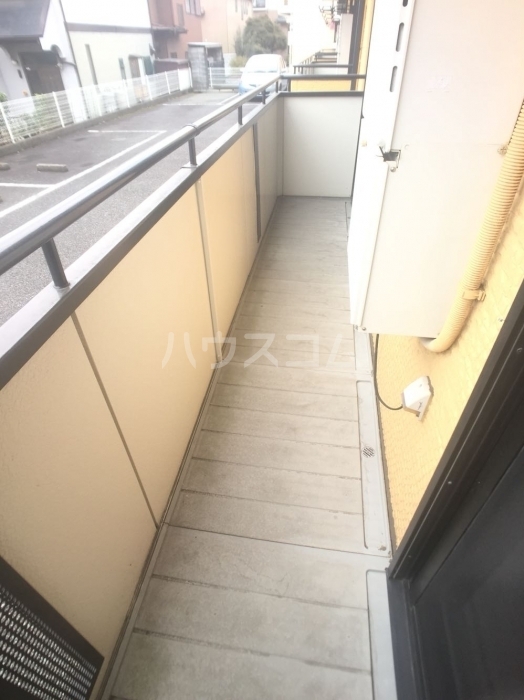 13/18 バルコニー