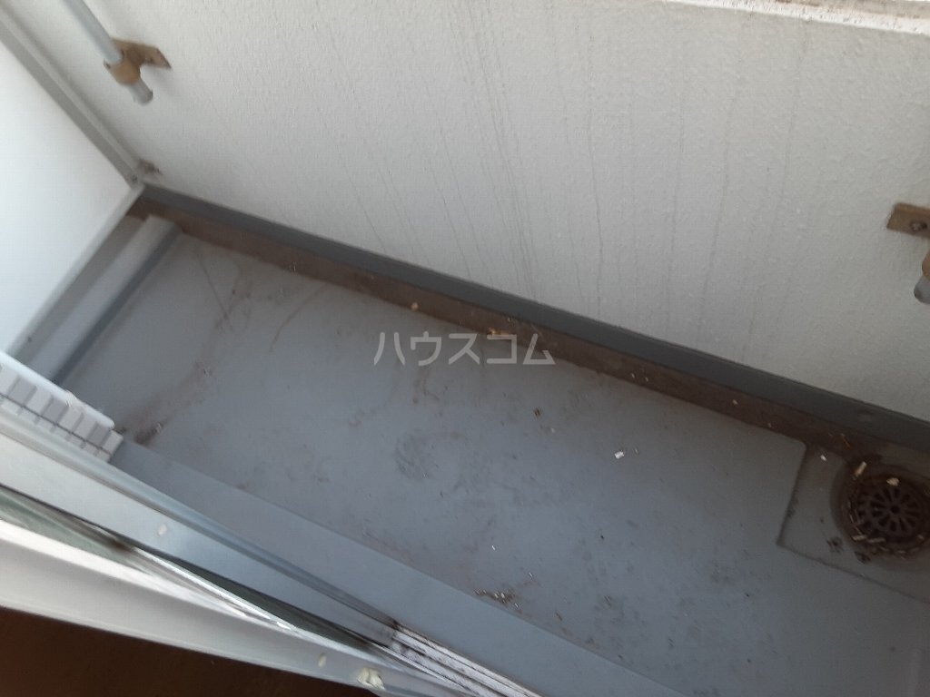 13/22 バルコニー