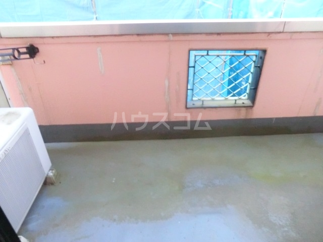 16/27 バルコニー