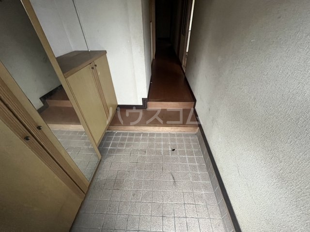 13/23 玄関