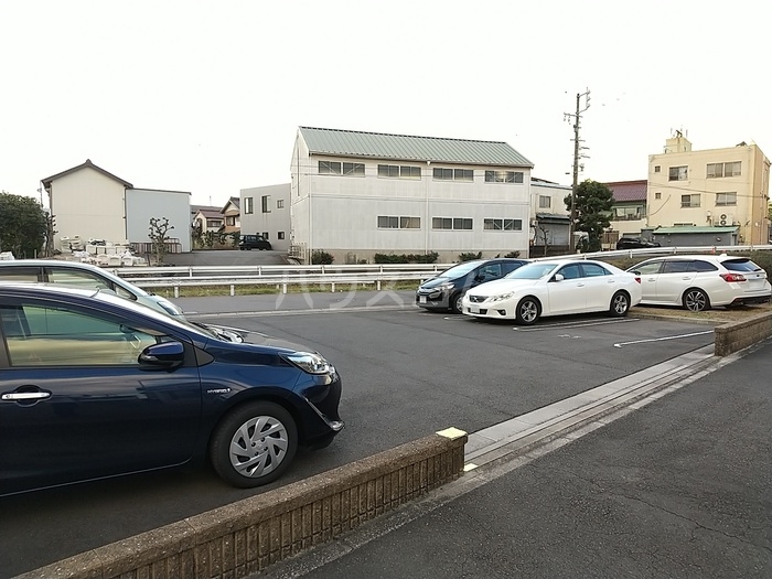 4/6 駐車場