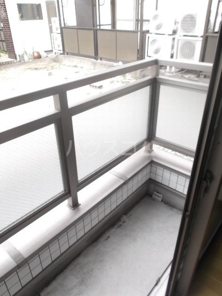 19/30 バルコニー