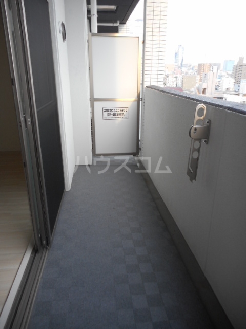 20/30 バルコニー