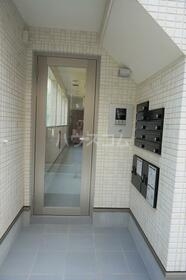 16/26 エントランス