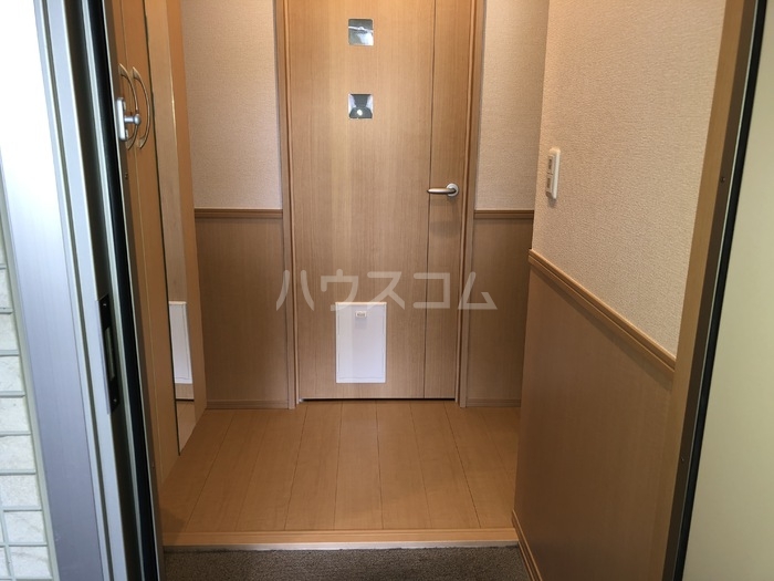 6/16 玄関