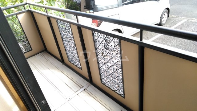 20/30 バルコニー