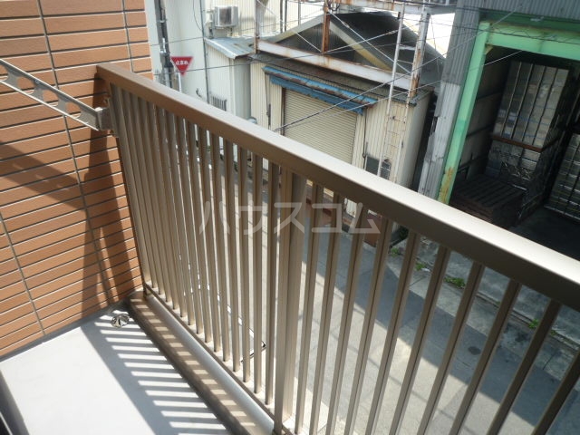 21/27 バルコニー