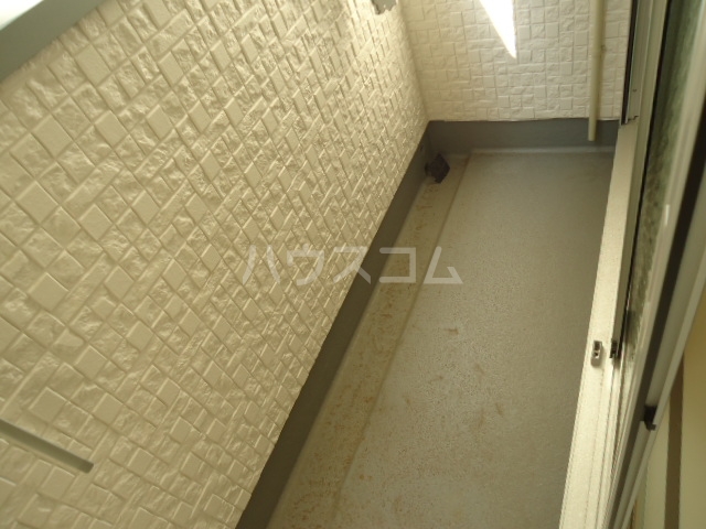 17/27 バルコニー