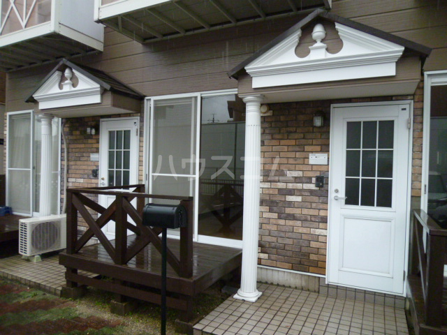 25/30 エントランス