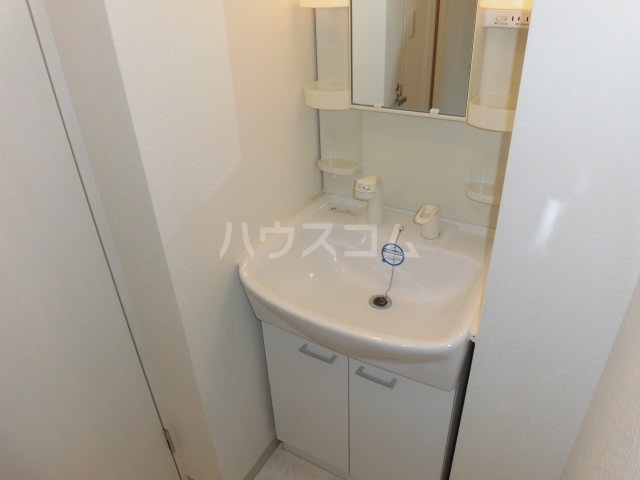 13/28 洗面