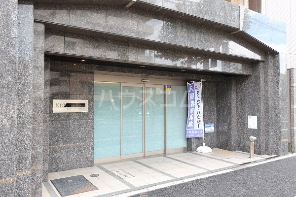 14/20 エントランス