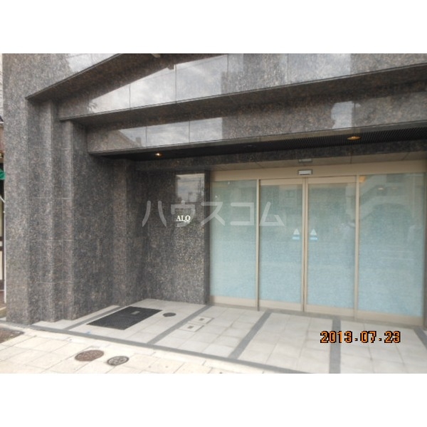 14/22 エントランス