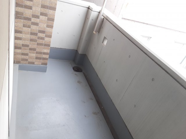 20/30 バルコニー