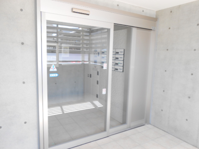 2/11 エントランス