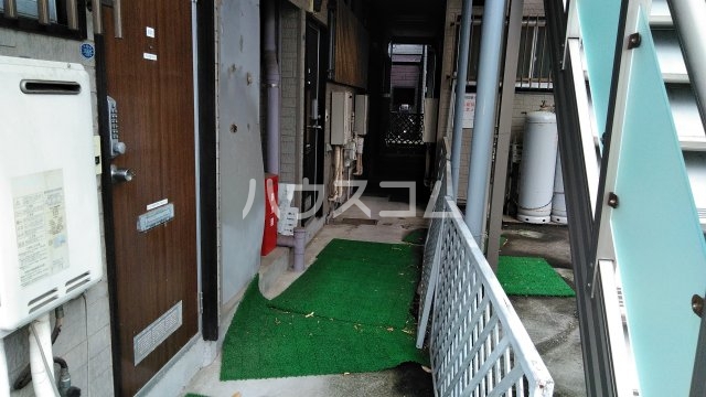 21/25 エントランス