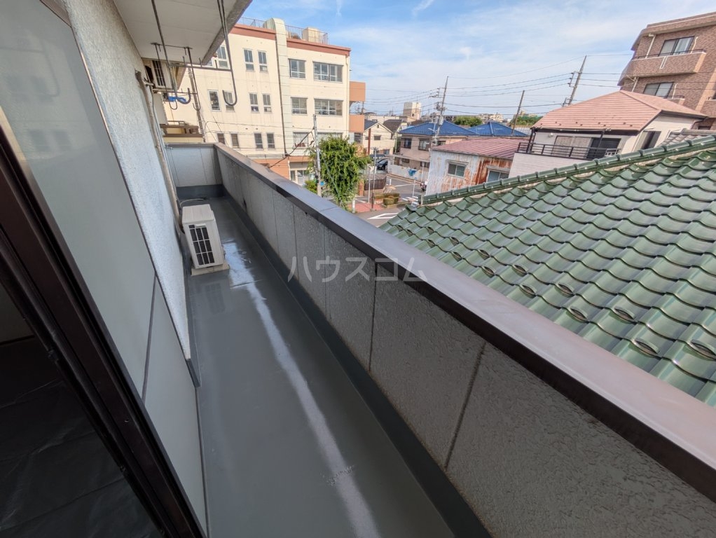 23/30 バルコニー