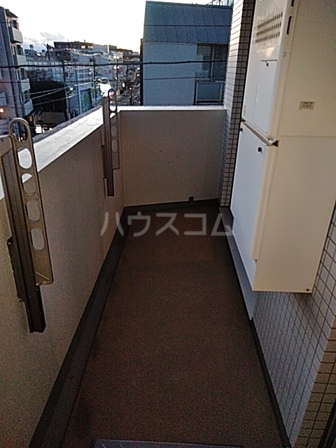 18/30 バルコニー