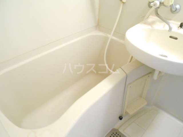15/30 浴室