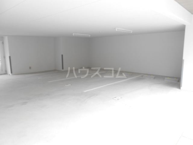 21/29 駐車場