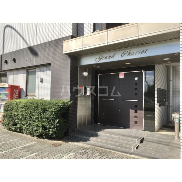 14/22 エントランス