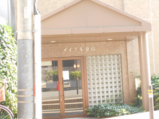 2/3 エントランス