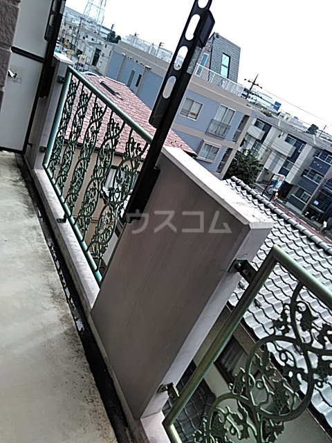 19/30 バルコニー