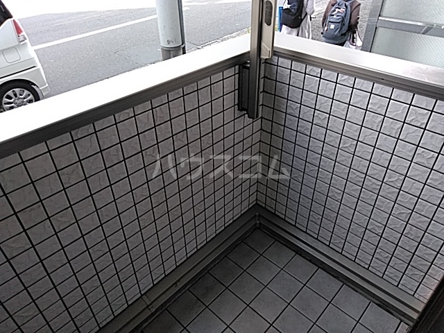 18/26 バルコニー