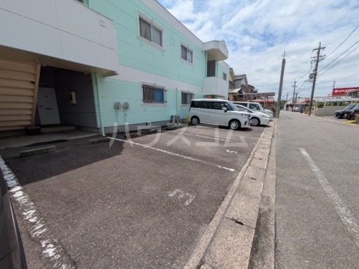 19/21 駐車場