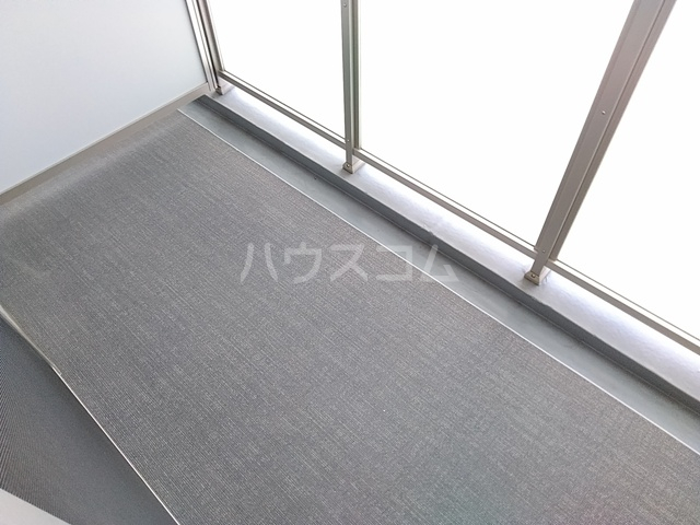 15/28 バルコニー