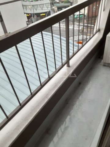 18/30 バルコニー