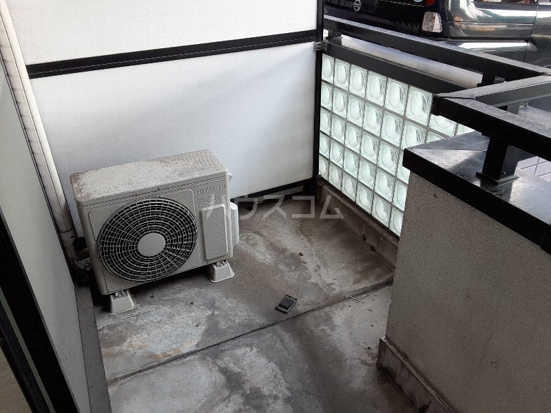 13/21 バルコニー