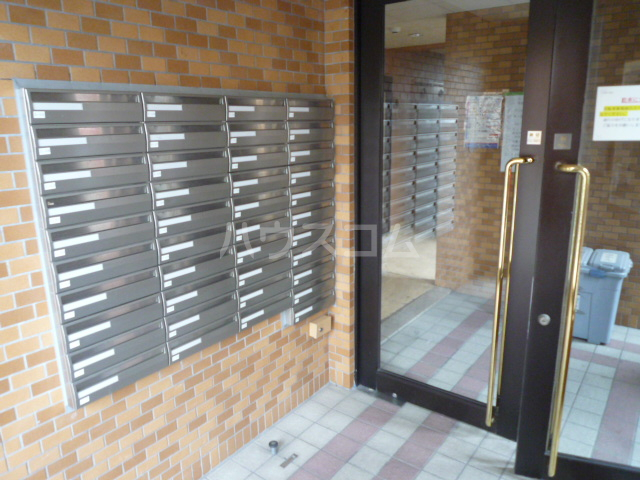 2/10 エントランス