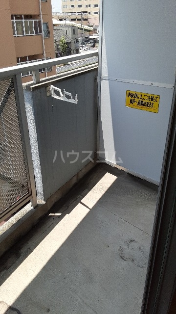 14/23 バルコニー