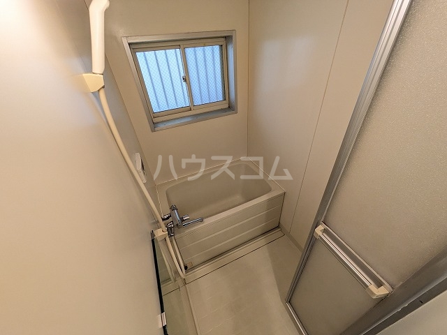 19/30 浴室