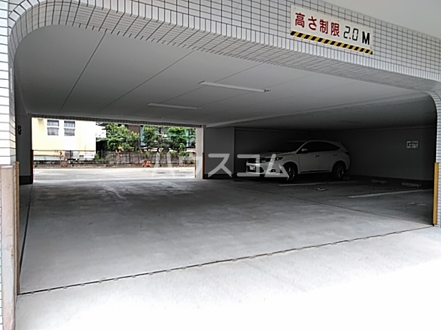 3/7 駐車場