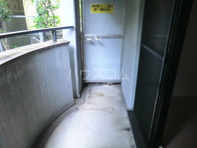 23/30 バルコニー