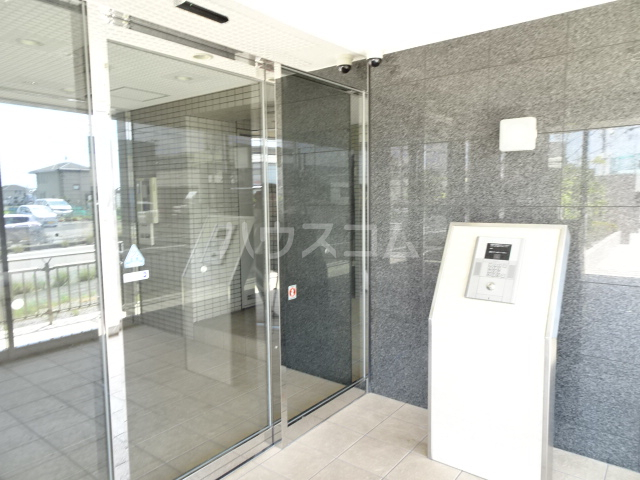 29/30 エントランス