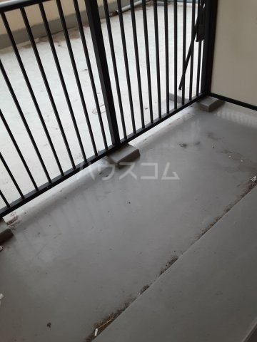 17/28 バルコニー