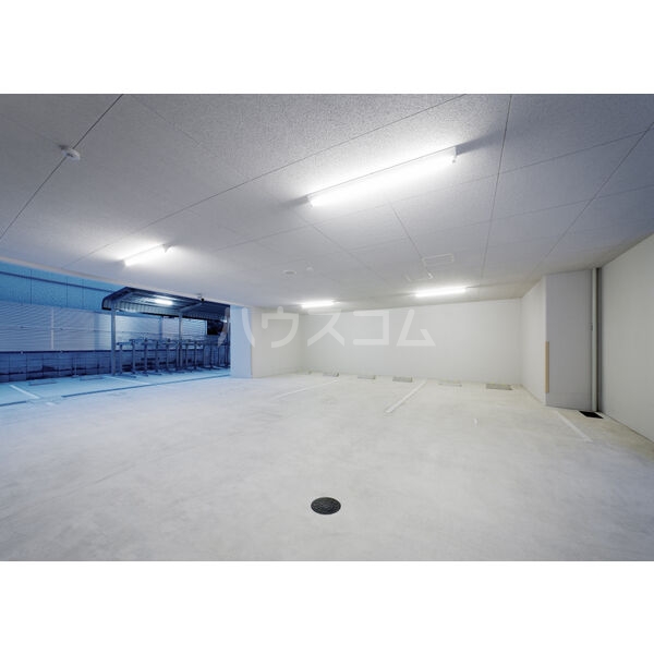 3/10 駐車場