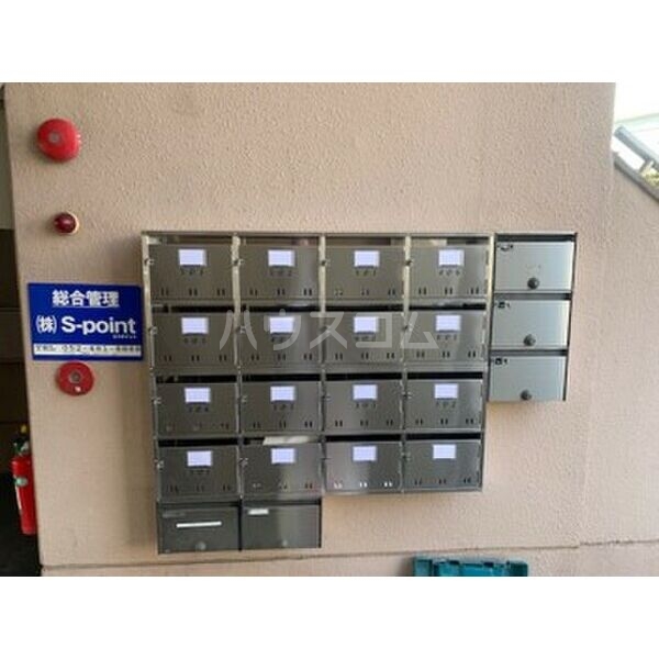 14/17 エントランス