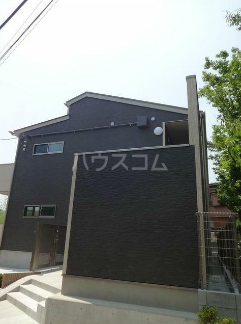 14/15 エントランス