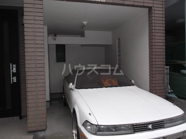 21/21 駐車場