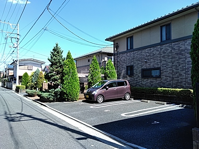 20/26 駐車場